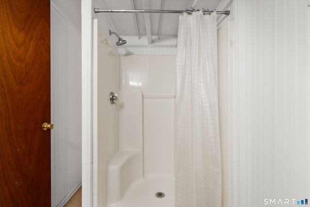 72 Vernon Street, Manchester, CT 06042
