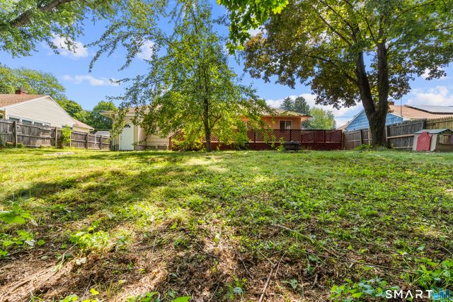 72 Vernon Street, Manchester, CT 06042