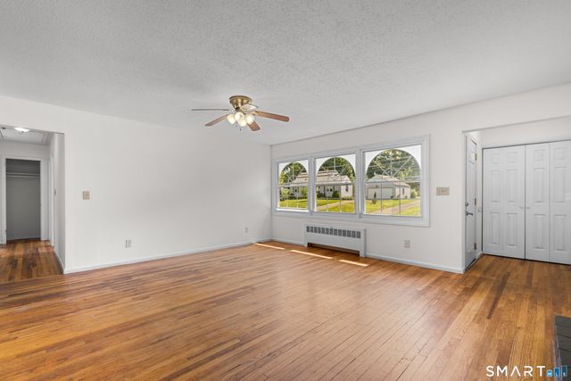 72 Vernon Street, Manchester, CT 06042
