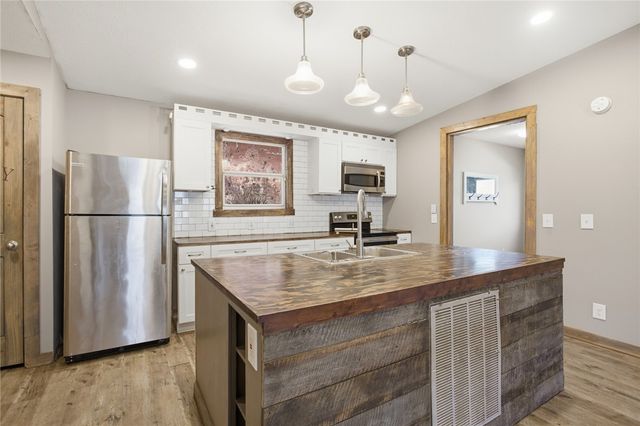 376 Bright Eyes Drive, Westminster, SC 29693