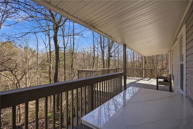 376 Bright Eyes Drive, Westminster, SC 29693