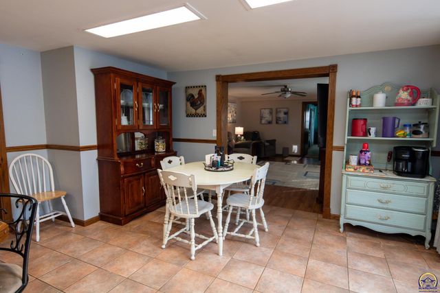 2021 Morningside Dr, Emporia, KS 66801