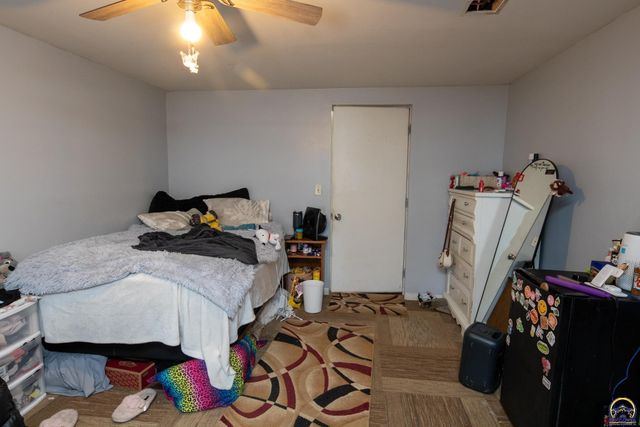 2021 Morningside Dr, Emporia, KS 66801