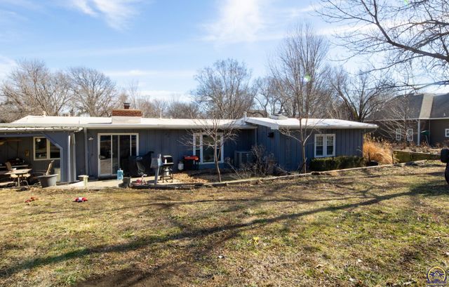 2021 Morningside Dr, Emporia, KS 66801