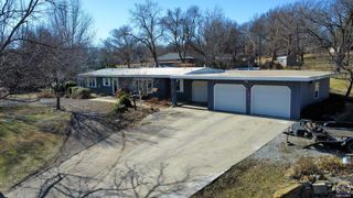 2021 Morningside Dr, Emporia, KS 66801