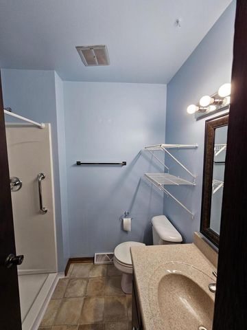 1305 Endl BOULEVARD, Fort Atkinson, WI 53538