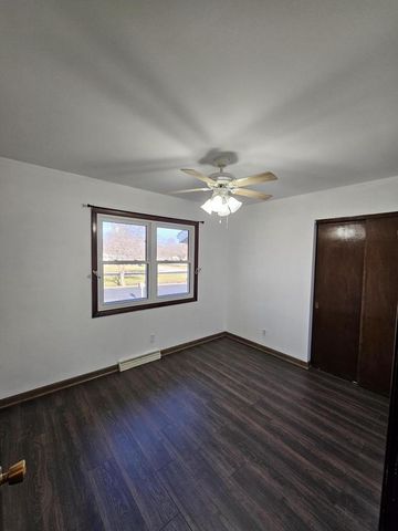 1305 Endl BOULEVARD, Fort Atkinson, WI 53538