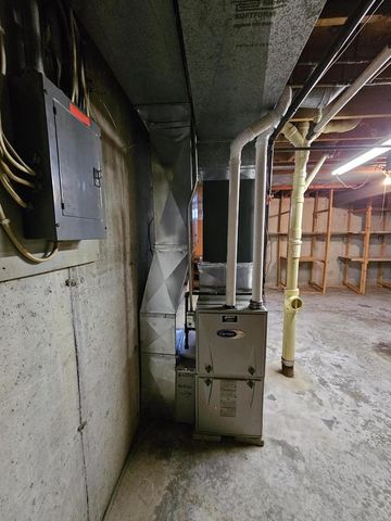 1305 Endl BOULEVARD, Fort Atkinson, WI 53538