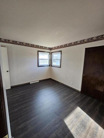 1305 Endl BOULEVARD, Fort Atkinson, WI 53538