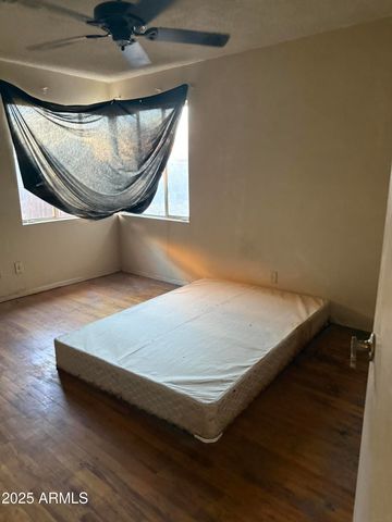 1145 E EVA Street, Phoenix, AZ 85020