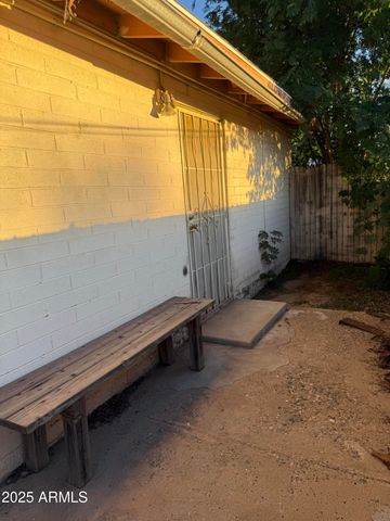 1145 E EVA Street, Phoenix, AZ 85020