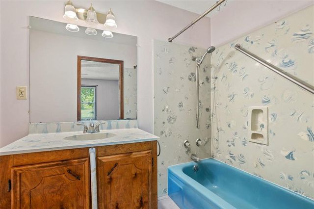 1706 Heard Road, Lake Charles, LA 70611