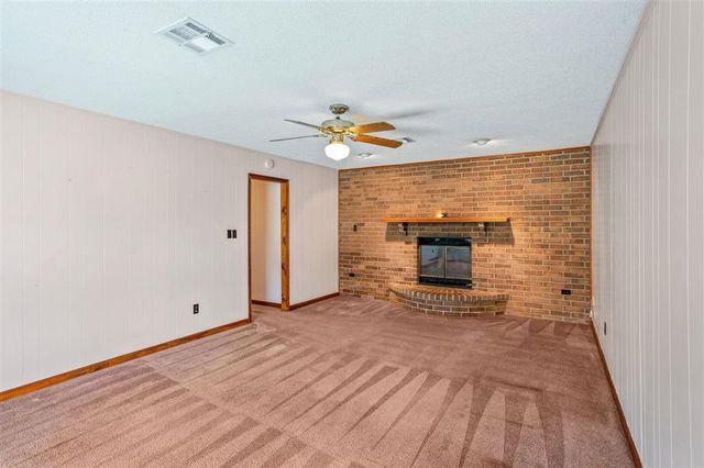 1706 Heard Road, Lake Charles, LA 70611