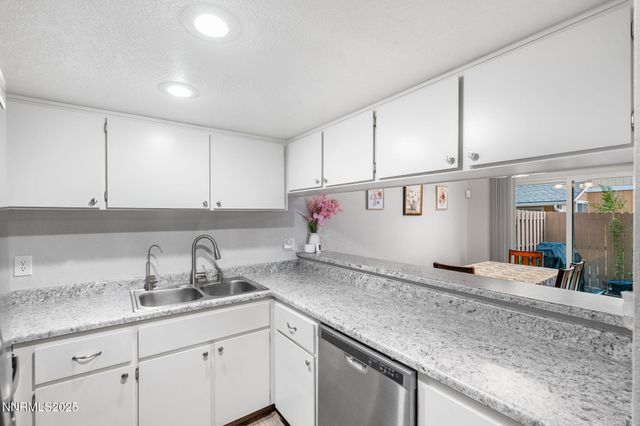 1563 Steven Court, Sparks, NV 89431