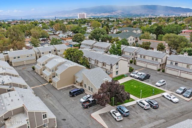 1563 Steven Court, Sparks, NV 89431