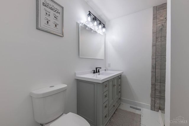 7401 Beth Court, Carlisle, OH 45005