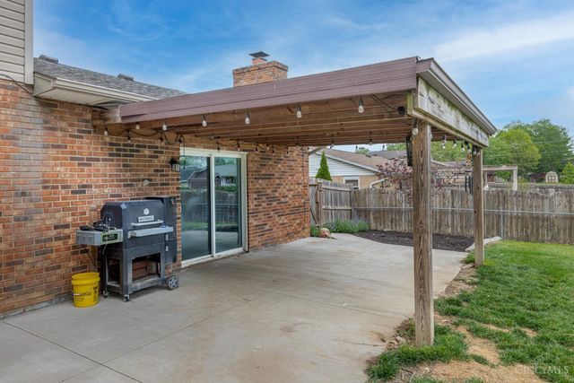 7401 Beth Court, Carlisle, OH 45005