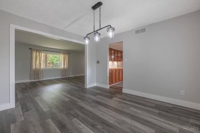 7401 Beth Court, Carlisle, OH 45005