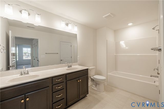 505 Bayberry Ln, Zion Crossroads, VA 22942