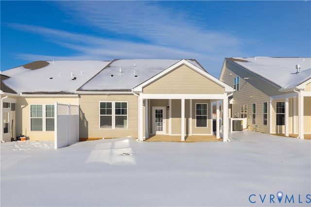 505 Bayberry Ln, Zion Crossroads, VA 22942
