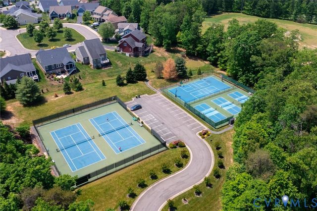 505 Bayberry Ln, Zion Crossroads, VA 22942
