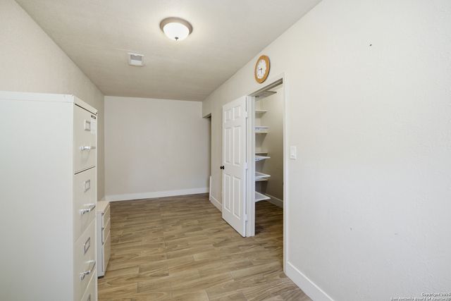 11434 Fort Wyne Dr, San Antonio, TX 78245