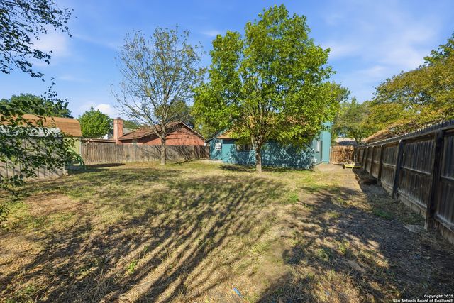 11434 Fort Wyne Dr, San Antonio, TX 78245