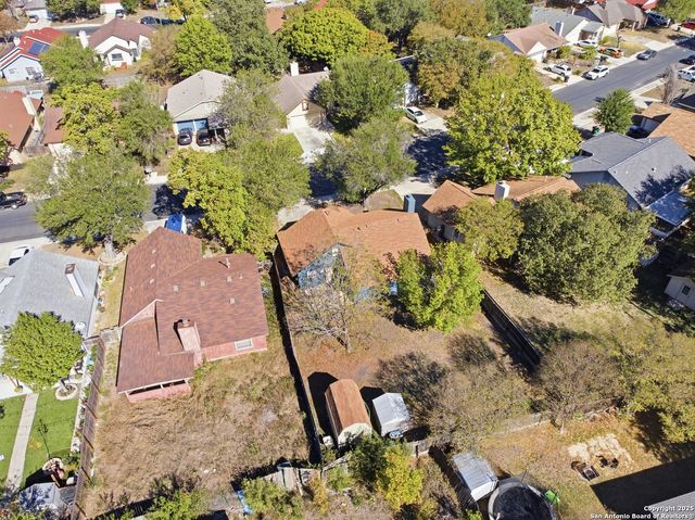 11434 Fort Wyne Dr, San Antonio, TX 78245