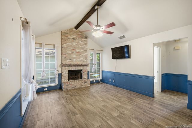 11434 Fort Wyne Dr, San Antonio, TX 78245