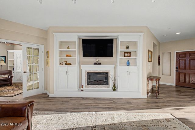 41024 N NOBLE HAWK Way, Anthem, AZ 85086