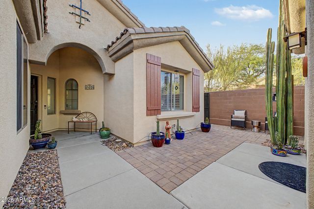 41024 N NOBLE HAWK Way, Anthem, AZ 85086