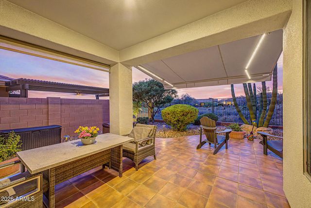 41024 N NOBLE HAWK Way, Anthem, AZ 85086