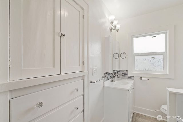 3102 Aberdeen Avenue, Hoquiam, WA 98550