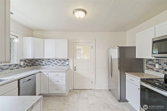 3102 Aberdeen Avenue, Hoquiam, WA 98550