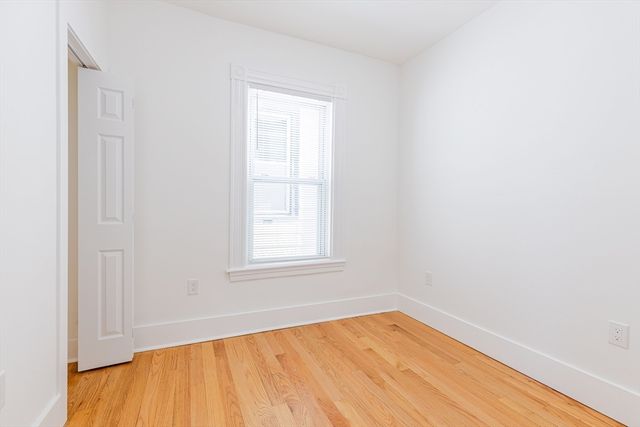 633 East 6th Street 3, Boston, MA 02127