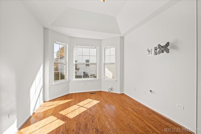 608 Clearwater Court, Oswego, IL 60543