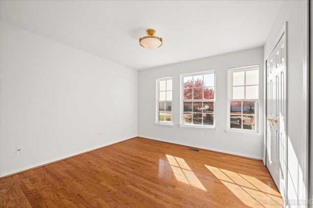 608 Clearwater Court, Oswego, IL 60543