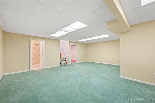 608 Clearwater Court, Oswego, IL 60543