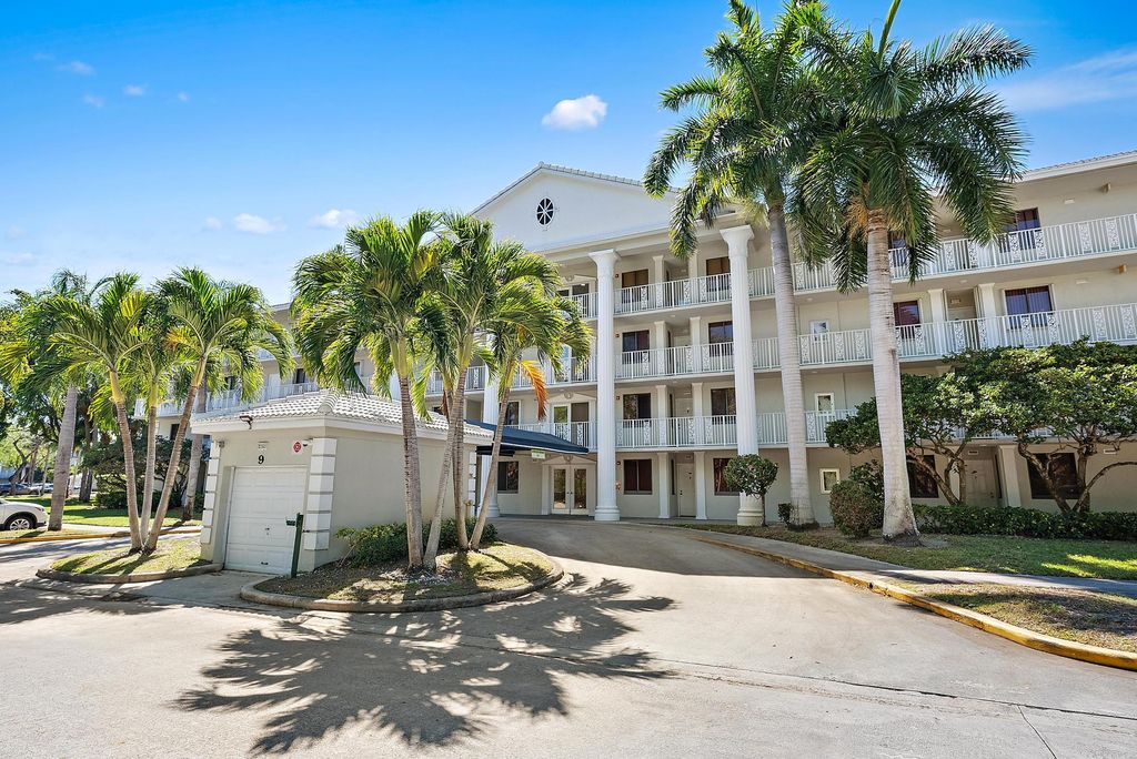 2761 Village Boulevard 303, West Palm Beach, FL 33409