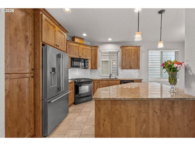 769 Ne 66TH Ave, Hillsboro, OR 97124