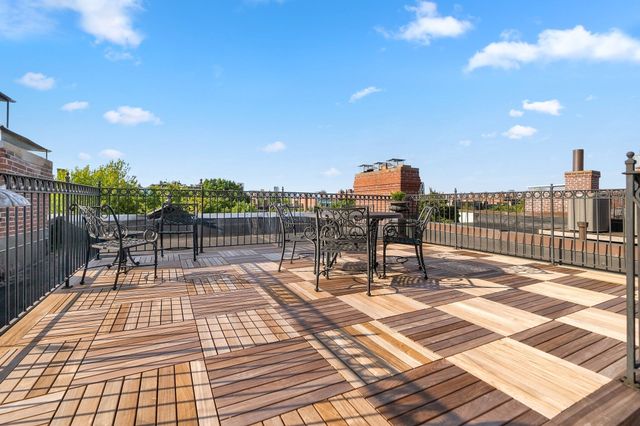 302 Commonwealth Ave 3, Boston, MA 02115