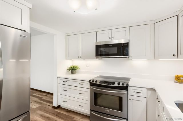 2901 W Long Drive C, Littleton, CO 80120
