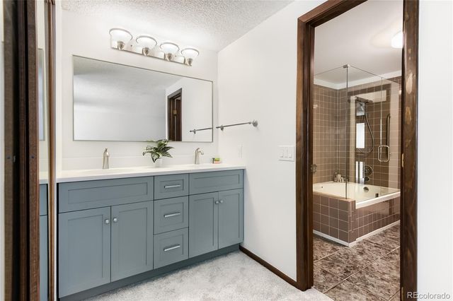 2901 W Long Drive C, Littleton, CO 80120