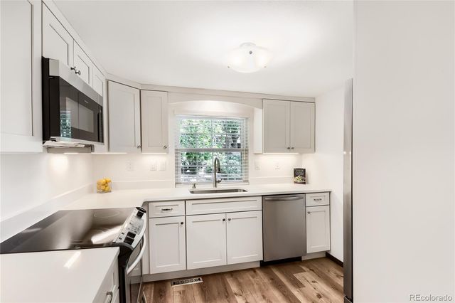 2901 W Long Drive C, Littleton, CO 80120