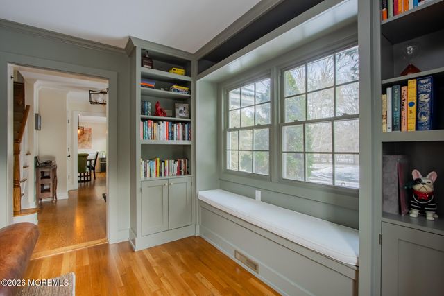 50 Farm Road, Middletown, NJ 07748