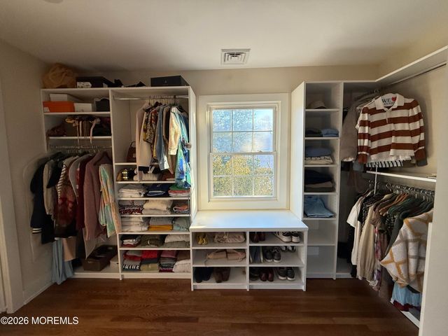 50 Farm Road, Middletown, NJ 07748