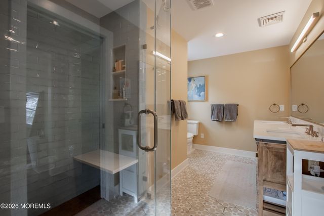 50 Farm Road, Middletown, NJ 07748