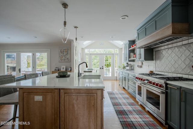 50 Farm Road, Middletown, NJ 07748