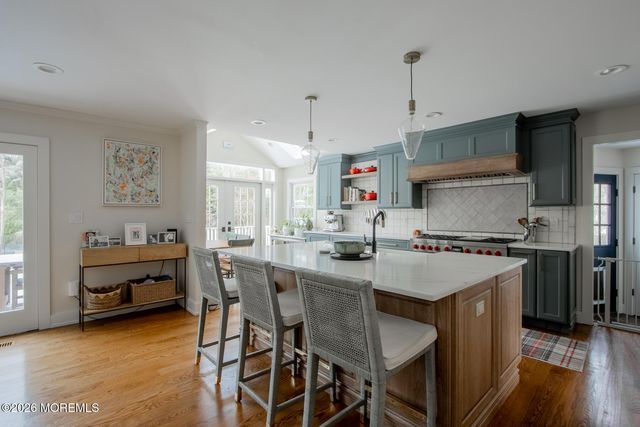 50 Farm Road, Middletown, NJ 07748