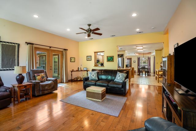 4112 Mojave Drive, Granbury, TX 76049